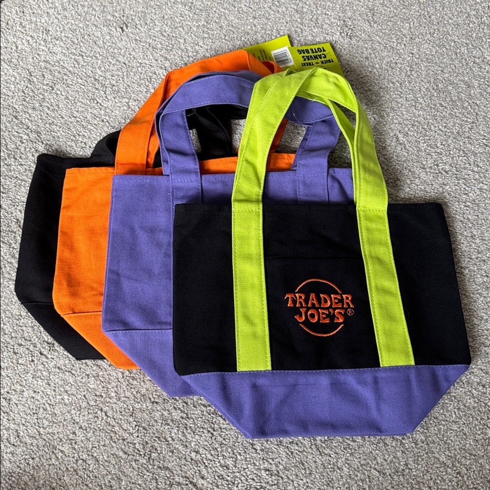 Trader Joe's Canvas Mini Tote Bags Halloween Trick or Treat Brand New Set All 4